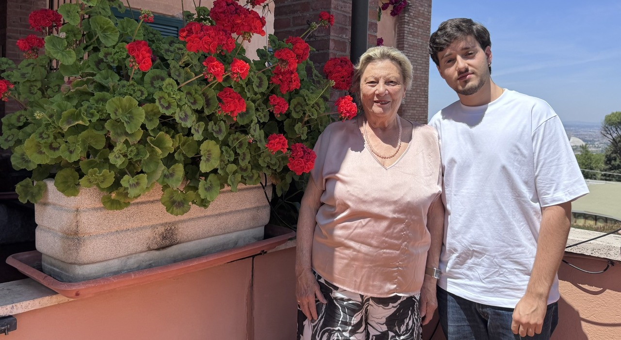 https://statics.cedscdn.it/photos/MED_HIGH/2026/05/27/9557544_27095125_la_signora_iris_e_pasquale.jpg