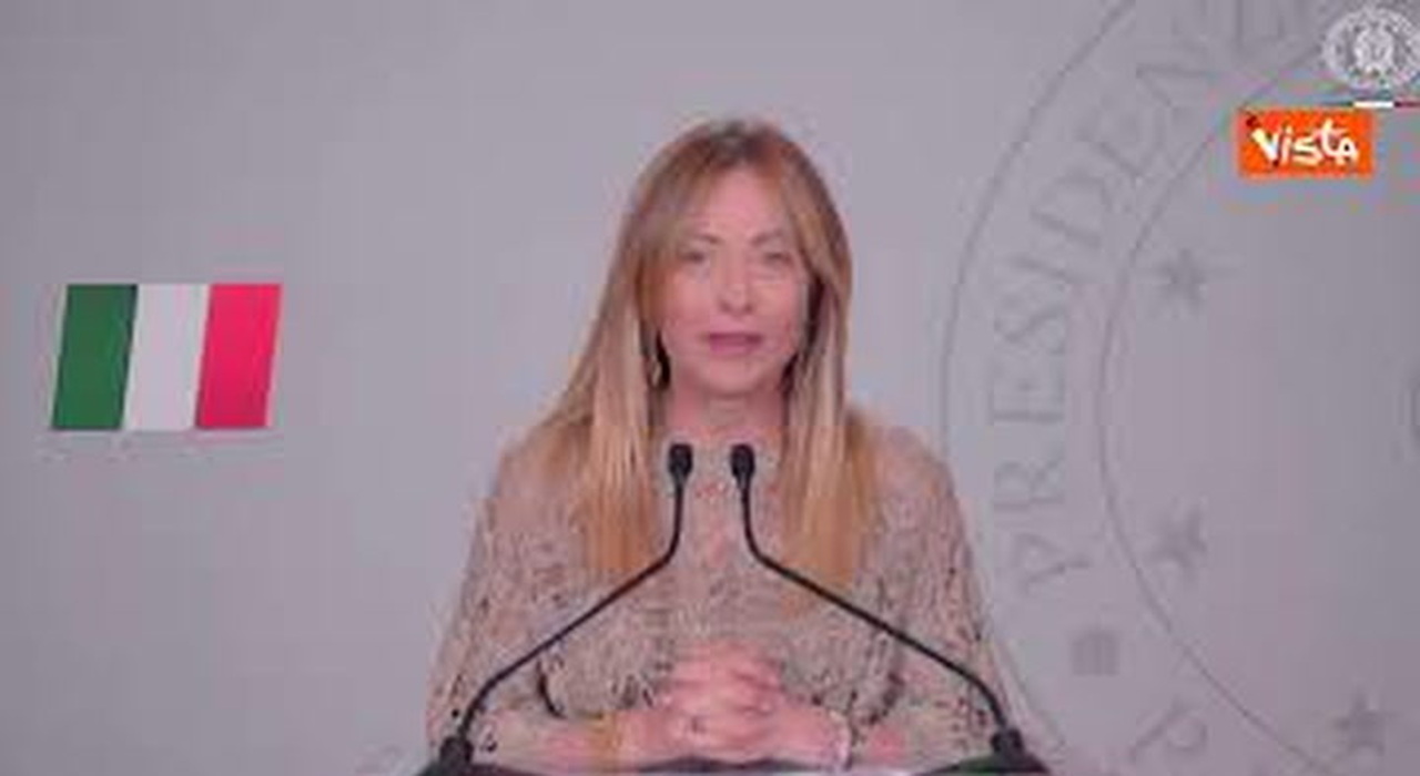 https://statics.cedscdn.it/photos/MED_HIGH/2026/05/27/9558188_poster.jpg