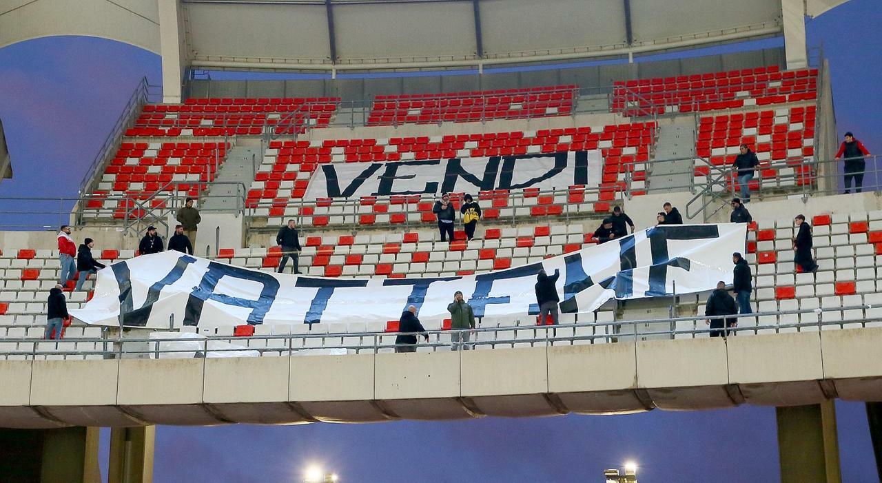 bari calcio massimo ferrero contatta de laurentiis e il comune l annuncio del sindaco sulle trattative da Quotidianodipuglia.it bari calcio massimo ferrero contatta de laurentiis e il comune l annuncio del sindaco sulle trattative