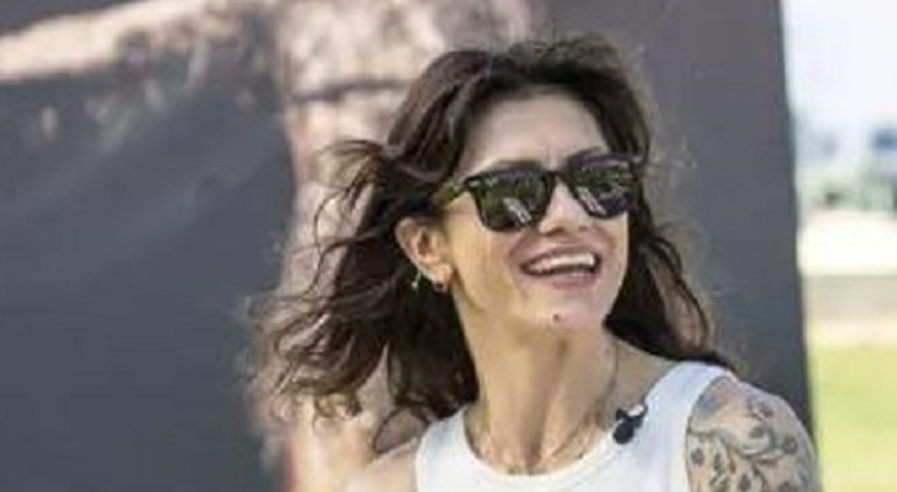 elisa la cantante contro il fvg io boicottata niente fondi al festival per ladesione a gaza la regione smentisce no costi troppo