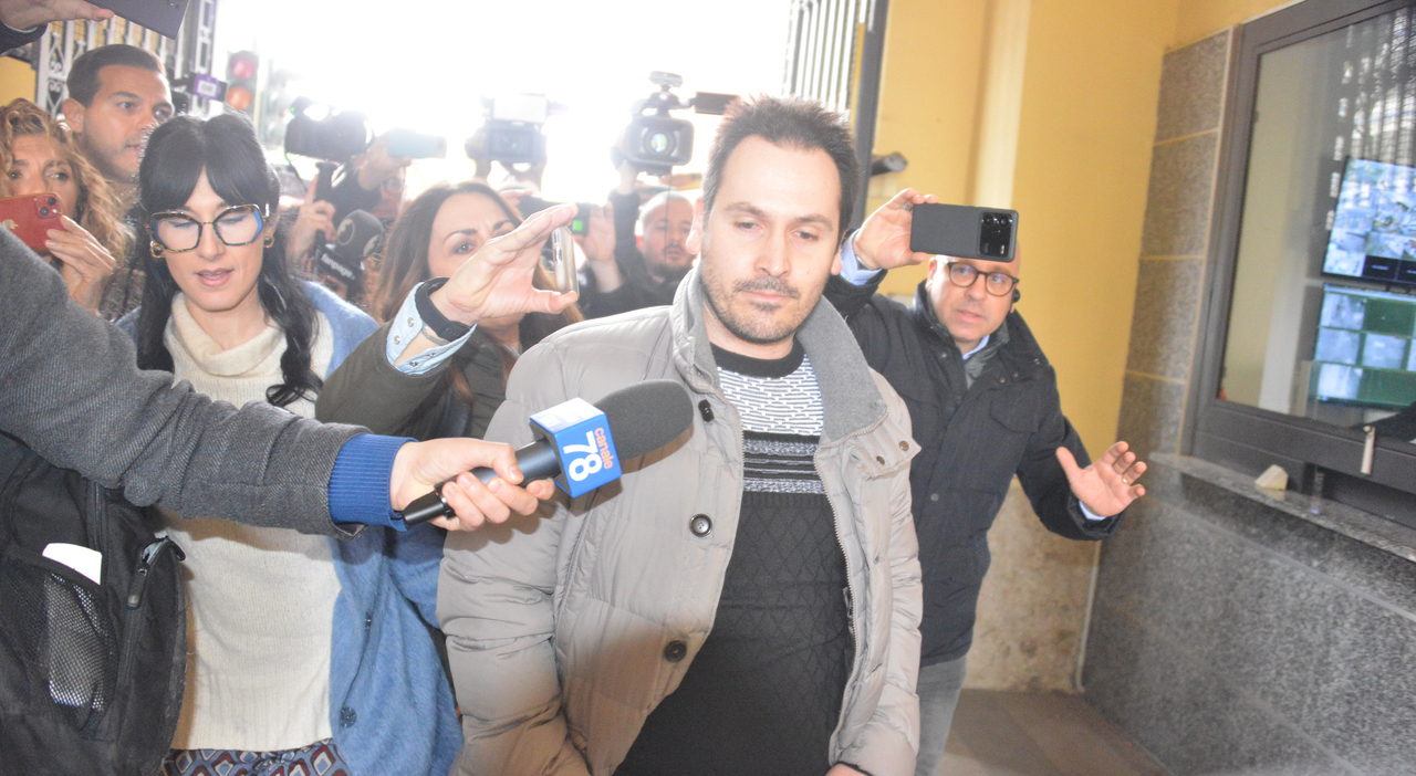 https://statics.cedscdn.it/photos/MED_HIGH/2026/05/29/9562695_29222742_andrea_sempio_perizia_psichiatrica_legali_strategia_cosa_dicono.jpg