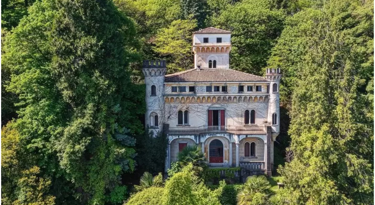 https://statics.cedscdn.it/photos/MED_HIGH/2026/06/01/9567638_01194208_villa_stresa.jpg