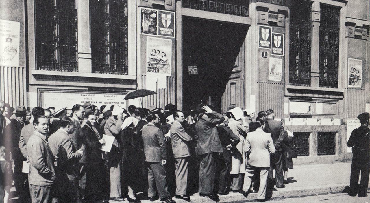 la repubblica compie 80 anni il voto la festa e le donne in fila alle urne la svolta lenta della puglia da Quotidianodipuglia.it la repubblica compie 80 anni il voto la festa e le donne in fila alle urne la svolta lenta della puglia