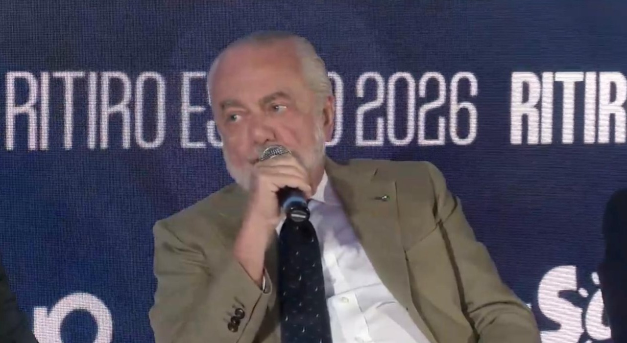 napoli de laurentiis la grandezza di conte non va dimenticata sempre all altezza della situazione