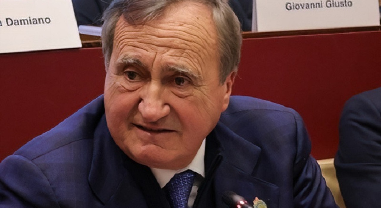 brugnaro rinviato a giudizio per finanziamenti illeciti a processo anche tutti gli altri imputati la difesa noi stupiti da Ilgazzettino.it brugnaro rinviato a giudizio per finanziamenti illeciti a processo anche tutti gli altri imputati la difesa noi stupiti