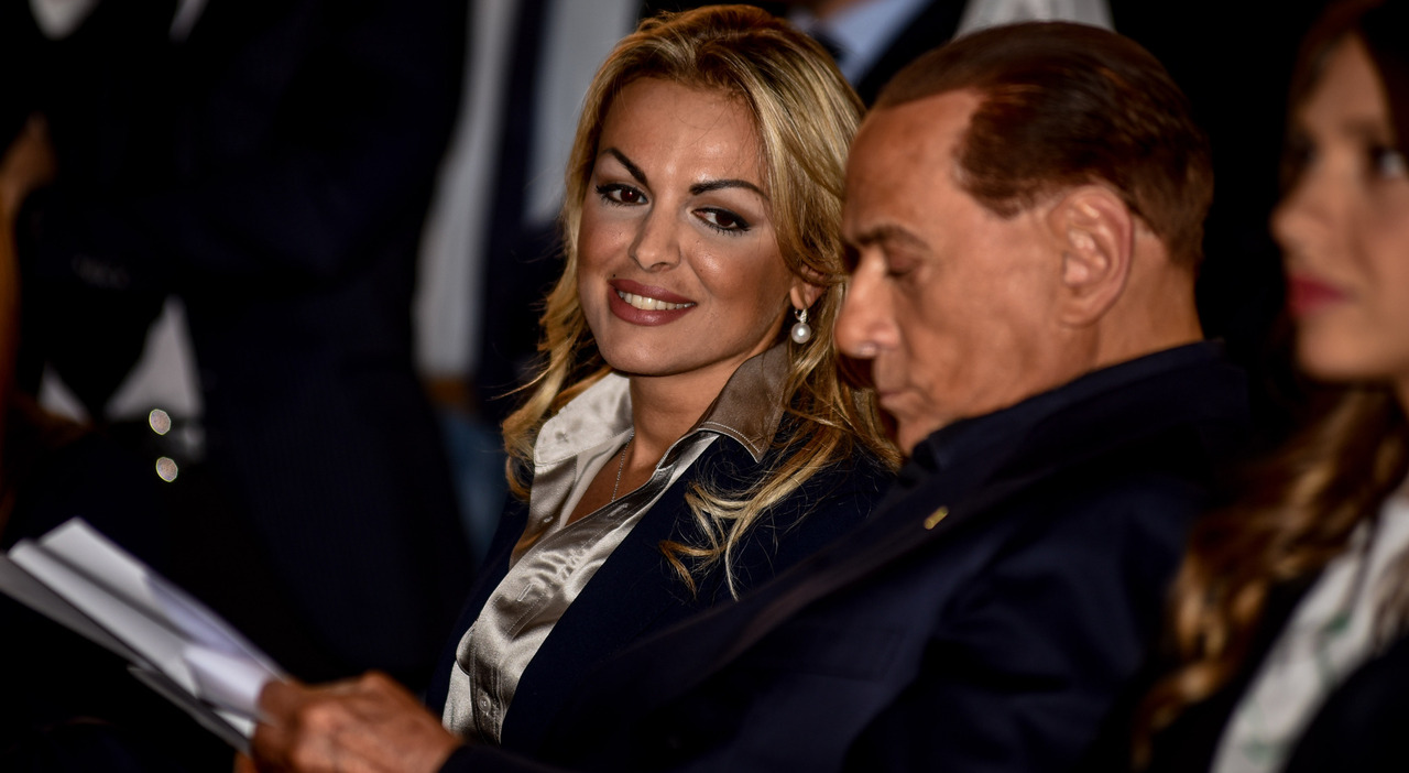 https://statics.cedscdn.it/photos/MED_HIGH/2026/06/06/9577141_06132856_francesca_pascale_berlusconi_matrimonio_turci_politica_cosa_ha_detto.jpg