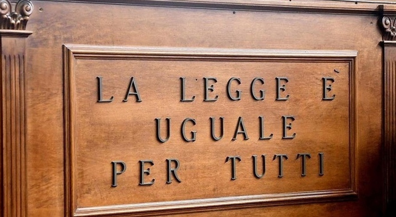 Fondazione Banco di Napoli durante un incontro su Mani pulite