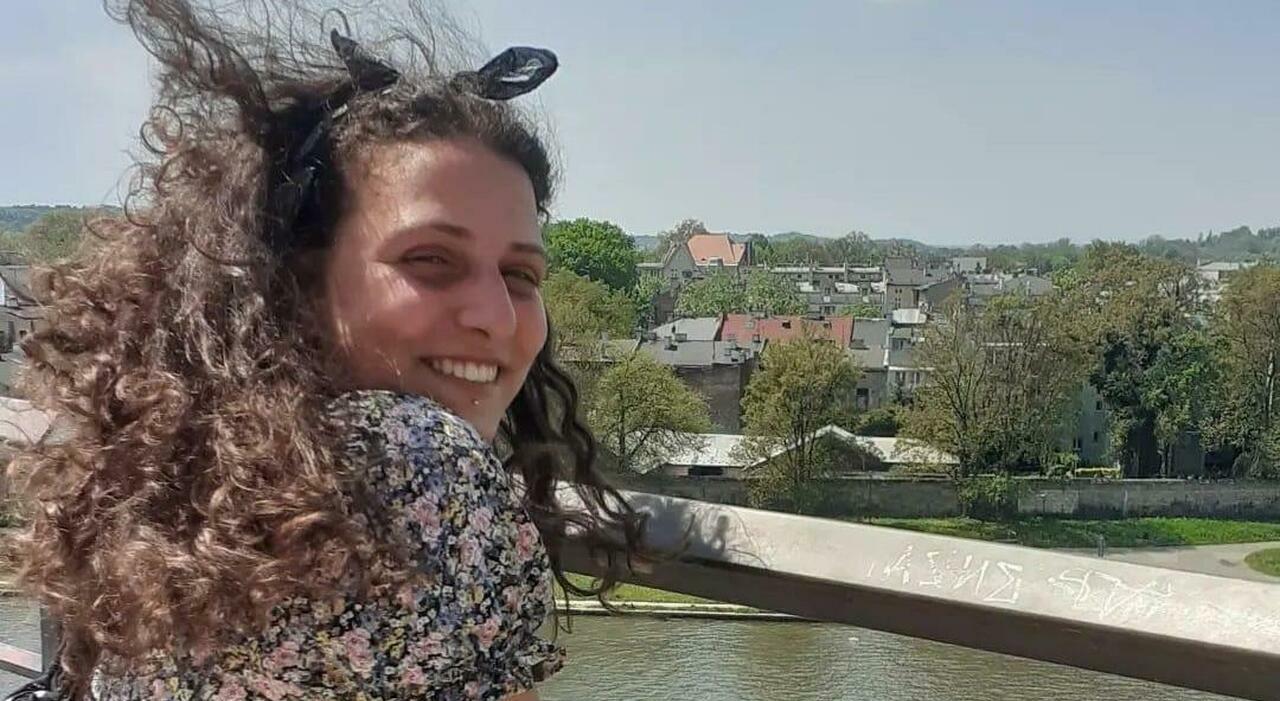 dolori lancinanti pancia gonfia e zero risposte urbino margherita alaria racconta sminuivano era endometriosi sei mesi d attesa per la visita da Corriereadriatico.it dolori lancinanti pancia gonfia e zero risposte urbino margherita alaria racconta sminuivano era endometriosi sei mesi d attesa per la visita