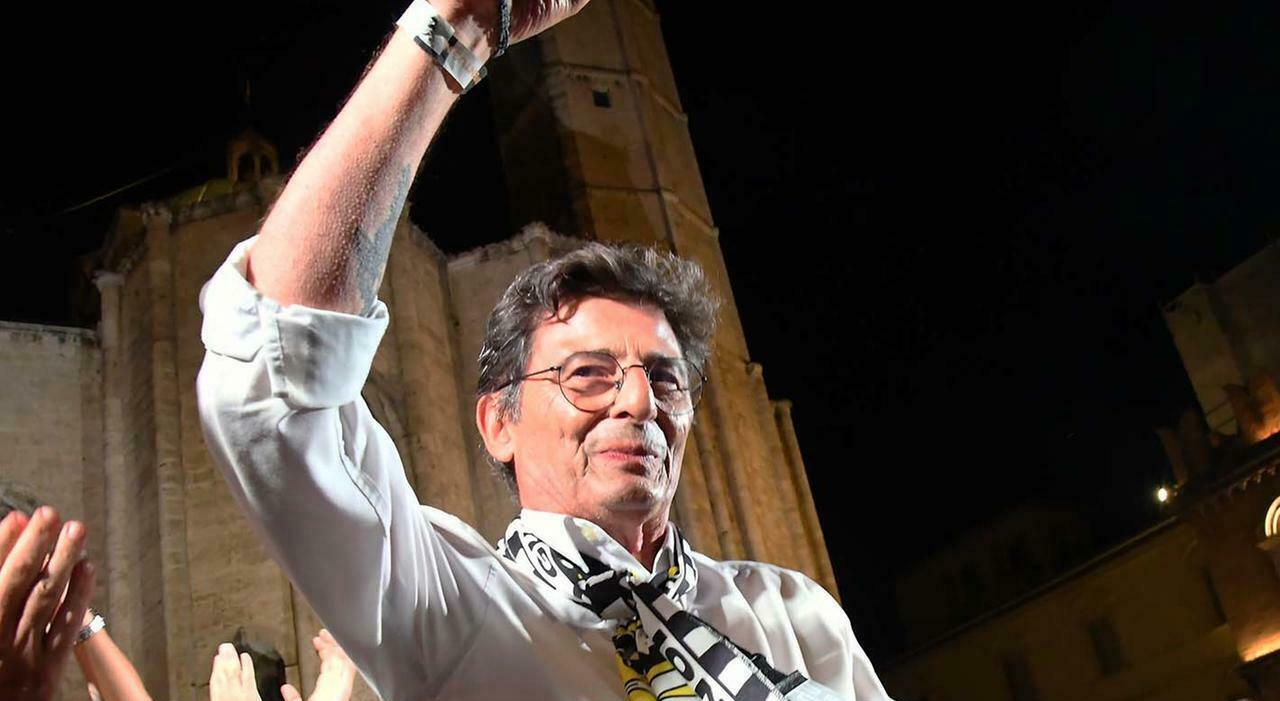 passeri leader silenzioso ora devo blindare il mister il ritratto dalla svolta del 23 giugno al tripudio da Corriereadriatico.it passeri leader silenzioso ora devo blindare il mister il ritratto dalla svolta del 23 giugno al tripudio
