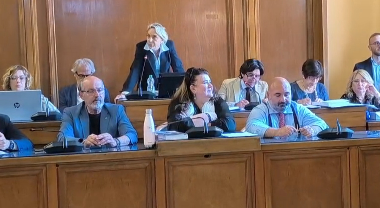 foggia la sindaca maria aida episcopo annuncia le dimissioni cosa 232 successo da Quotidianodipuglia.it foggia la sindaca maria aida episcopo annuncia le dimissioni cosa 232 successo