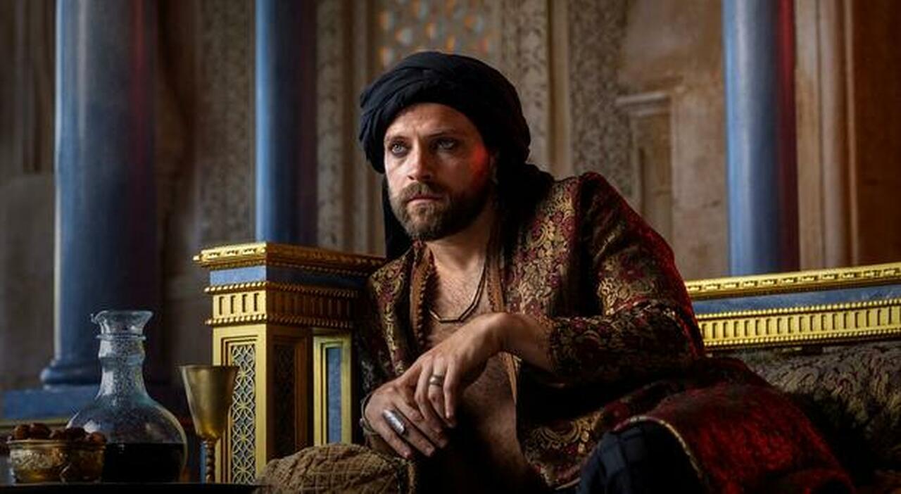 Borghi coprotagonista di «Il prigioniero» di Amenabar sul giovane Cervantes: «Non conoscevo la sua storia, è stata una sorpresa». Nel ruolo dello scrittore Peña