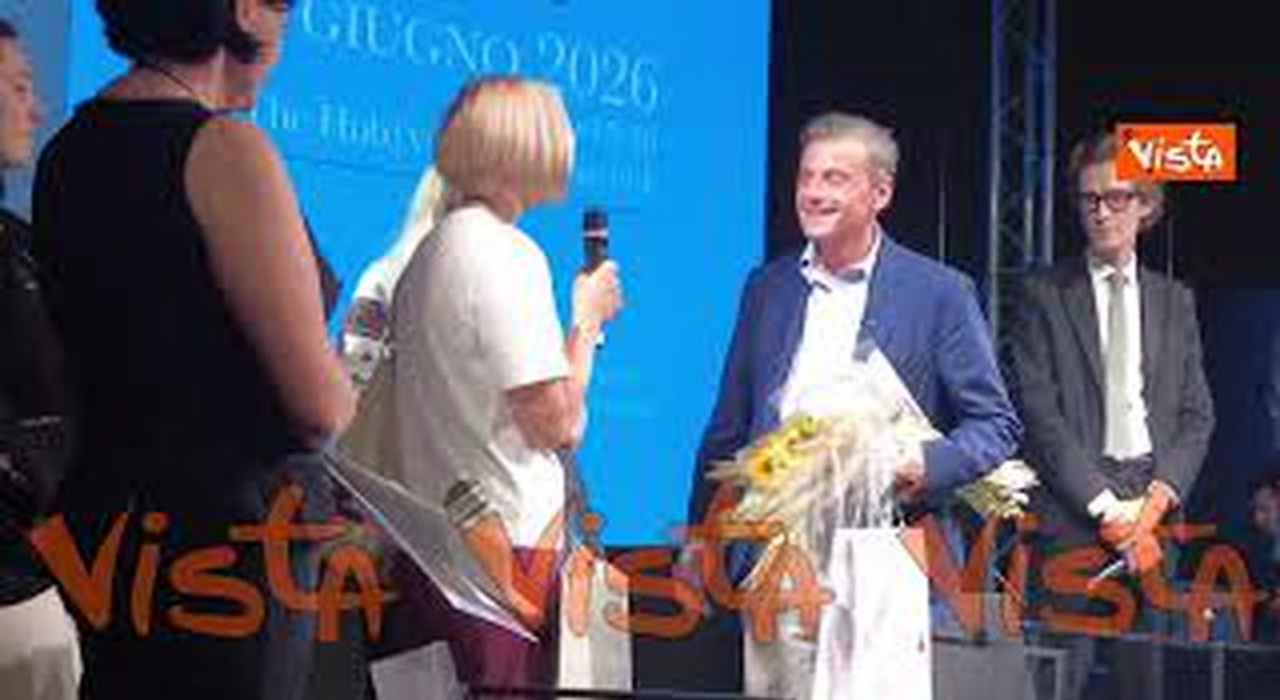 https://statics.cedscdn.it/photos/MED_HIGH/2026/06/09/9582935_poster.jpg
