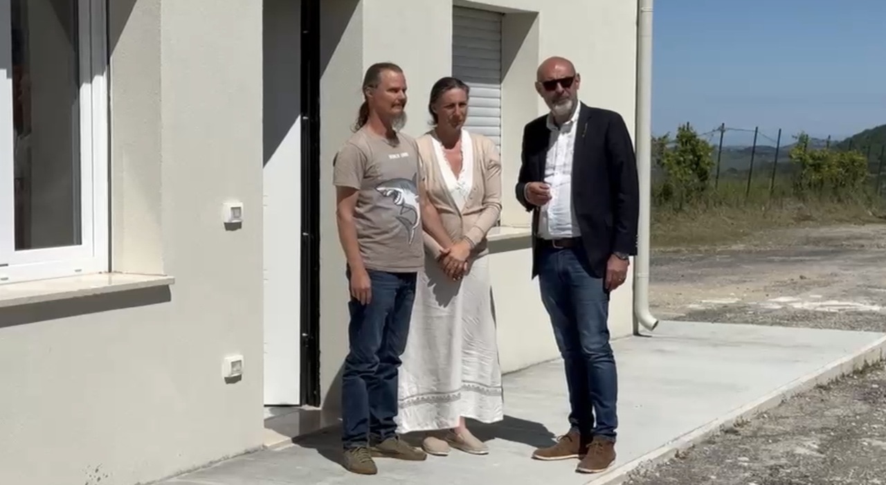 famiglia nel bosco nathan siamo molto stanchi e tristi a fine mese i figli dovranno fare gli esami da Ilmessaggero.it famiglia nel bosco nathan siamo molto stanchi e tristi a fine mese i figli dovranno fare gli esami