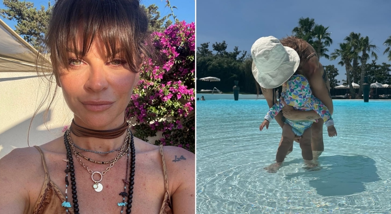 https://statics.cedscdn.it/photos/MED_HIGH/2026/06/13/9590147_13093716_alessandra_amoroso_vacanze_mamma.jpg