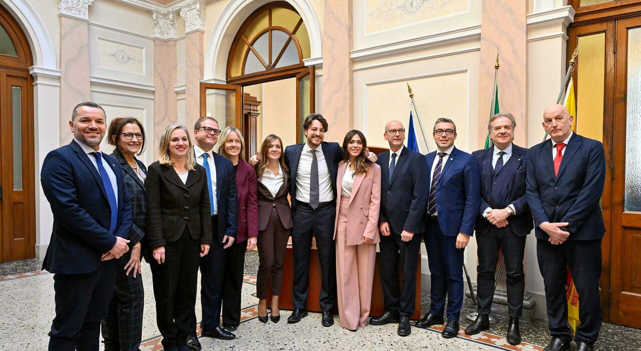 alberto stefani la giunta esce da palazzo balbi e diventa itinerante l appuntamento sui colli euganei da Ilgazzettino.it alberto stefani la giunta esce da palazzo balbi e diventa itinerante l appuntamento sui colli euganei