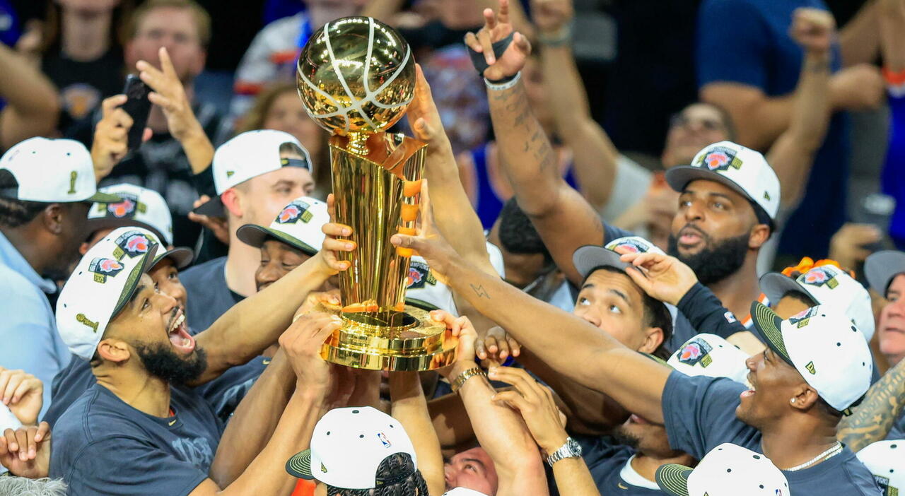 https://statics.cedscdn.it/photos/MED_HIGH/2026/06/14/9591871_14085648_pagelle_new_york_knicks_top_flop.jpg