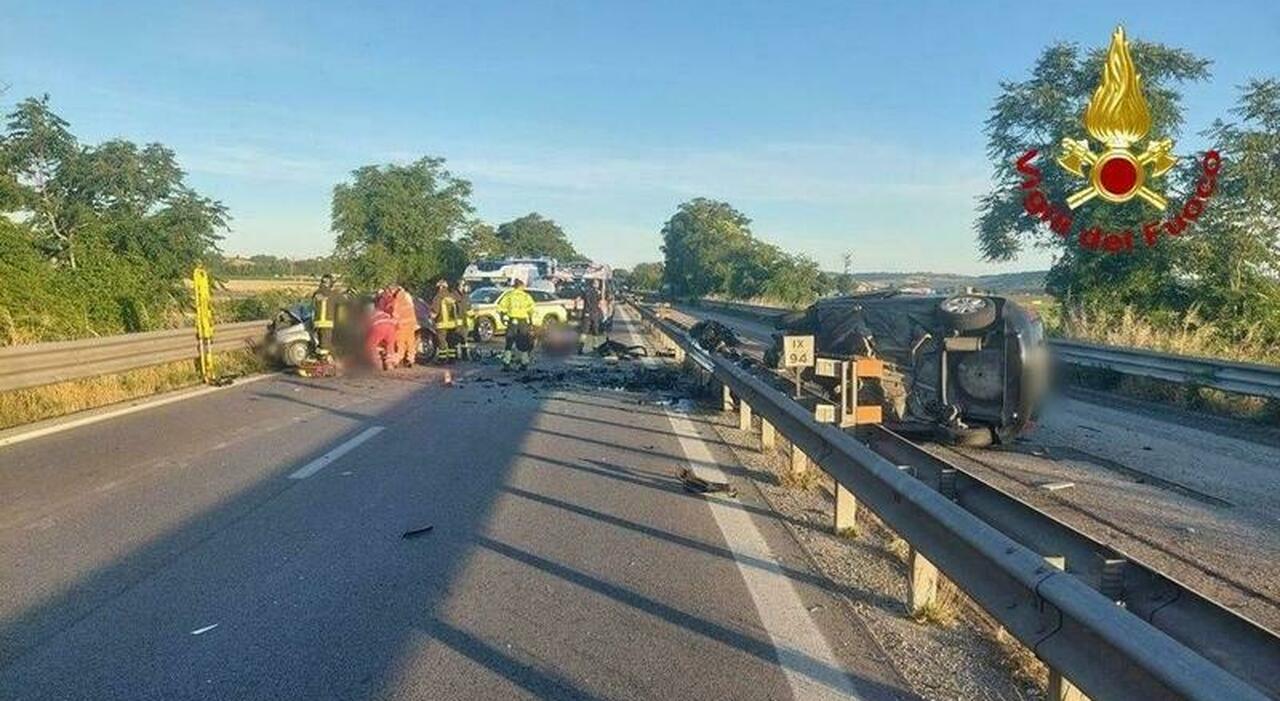 https://statics.cedscdn.it/photos/MED_HIGH/2026/06/14/9591885_14083839_incidente_ancona_autocorridonia_morrovalle_aspiro_morti_feriti_chi_sono.jpg