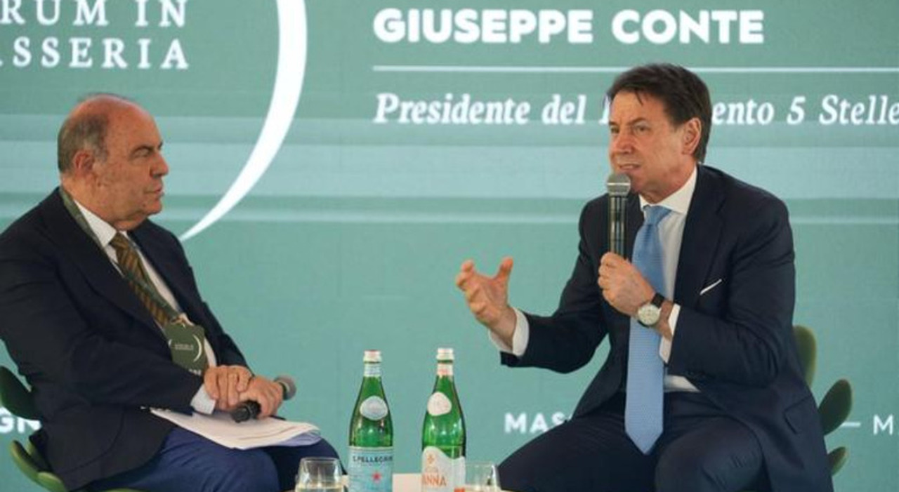 asse tra giuseppe conte e il sindaco gaetano manfredi campo largo basta rinvii da Ilmattino.it asse tra giuseppe conte e il sindaco gaetano manfredi campo largo basta rinvii