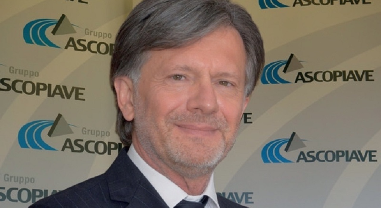 https://statics.cedscdn.it/photos/MED_HIGH/2026/06/16/9594538_16082637_ascopiave_liquida_cecconato_manager.jpg