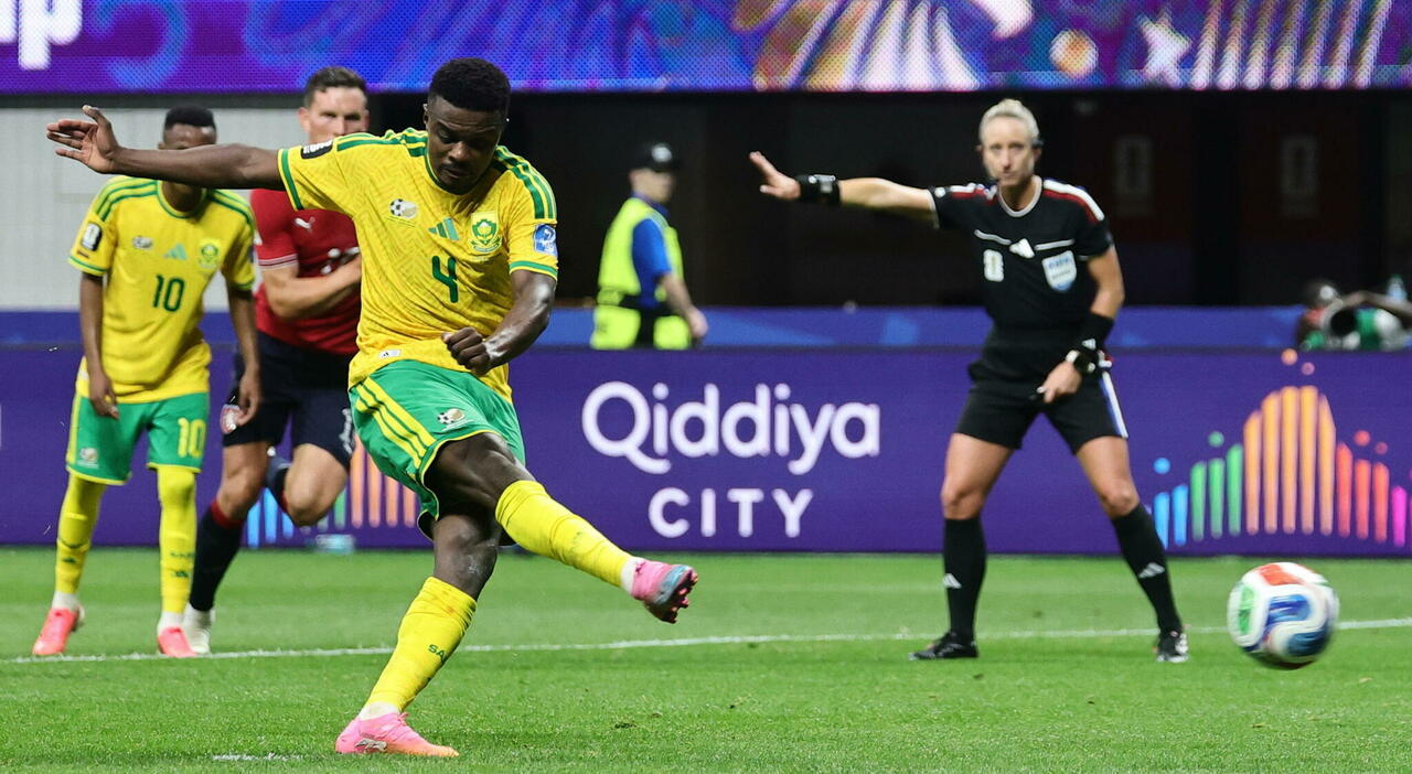 repubblica ceca sudafrica 1 1 mokoena firma il pari su rigore agli europei non basta il gol di sadilek da Ilmessaggero.it repubblica ceca sudafrica 1 1 mokoena firma il pari su rigore agli europei non basta il gol di sadilek