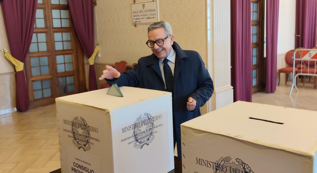 a settembre si vota per il nuovo presidente della provincia tutte le ipotesi per centrodestra e centrosinistra da Quotidianodipuglia.it a settembre si vota per il nuovo presidente della provincia tutte le ipotesi per centrodestra e centrosinistra