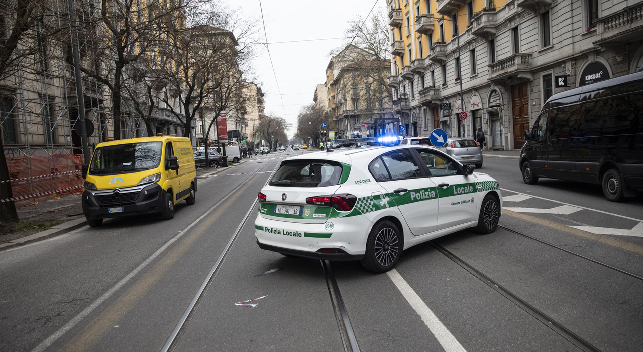 https://statics.cedscdn.it/photos/MED_HIGH/2026/06/19/9602172_19090318_incidente_moto_milano_uomo_decapitato.jpg