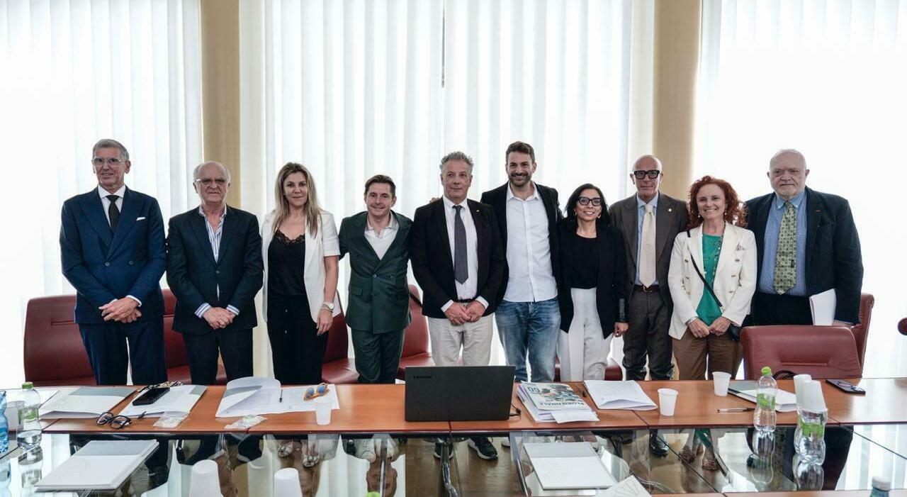 Servizi e apparecchiature: cinque milioni alla Sanità. Lo stanziamento della Fondazione Carisap previsto dal piano triennale