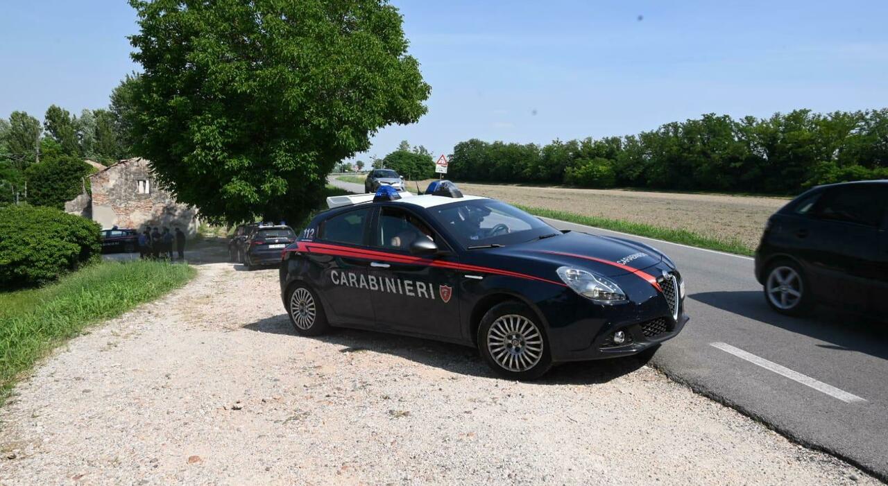 cade in moto e si frattura una gamba poi la sorpresa era un ergastolano evaso in germania uccise una donna infierendo sul cadavere da Ilgazzettino.it cade in moto e si frattura una gamba poi la sorpresa era un ergastolano evaso in germania uccise una donna infierendo sul cadavere