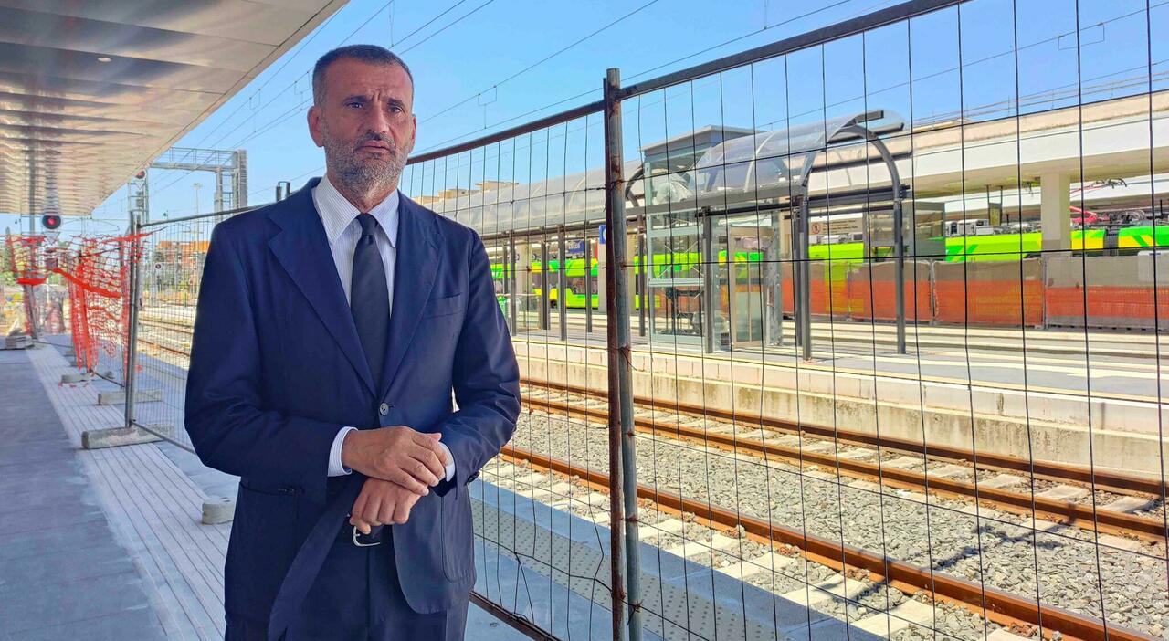 ribaltamento della stazione il sopralluogo fine lavori il 3 agosto da Quotidianodipuglia.it ribaltamento della stazione il sopralluogo fine lavori il 3 agosto