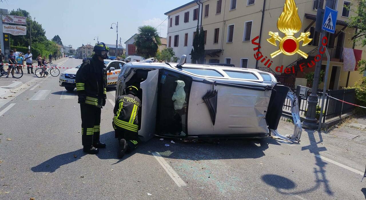 https://statics.cedscdn.it/photos/MED_HIGH/2026/06/20/9604281_20123344_incidente_frontale_auto_passeggera_ferita_cornuda_video.jpg