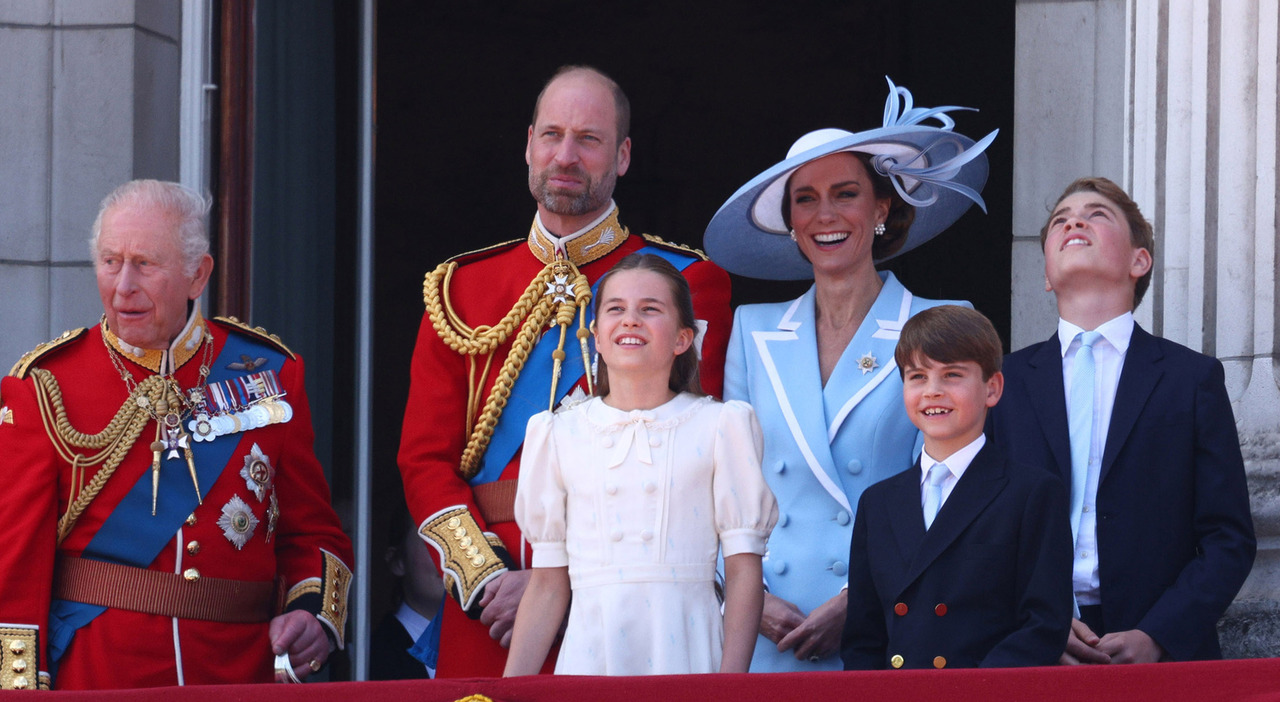 https://statics.cedscdn.it/photos/MED_HIGH/2026/06/21/9606078_21141241_william_compie_44_anni_omaggio_kate_figli_auguri_carlo_oggi.jpg