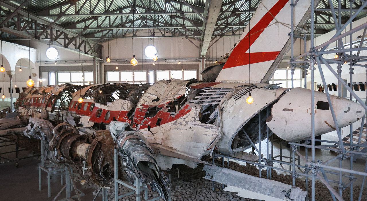 https://statics.cedscdn.it/photos/MED_HIGH/2026/06/21/9606390_21213345_strage_ustica_anniversario_cosa_successe_morti_misteri_sentenze_oggi.jpg