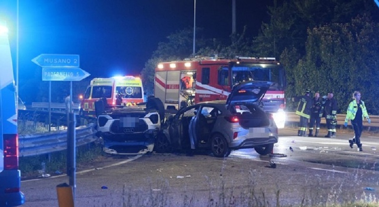 https://statics.cedscdn.it/photos/MED_HIGH/2026/06/24/9611291_24071530_incidente_auto_postumia_morto_feriti_video.jpg