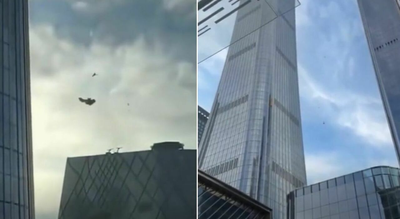 https://statics.cedscdn.it/photos/MED_HIGH/2026/06/26/9616384_26180853_aereo_grattacielo_pechino_video_citic_tower.jpg