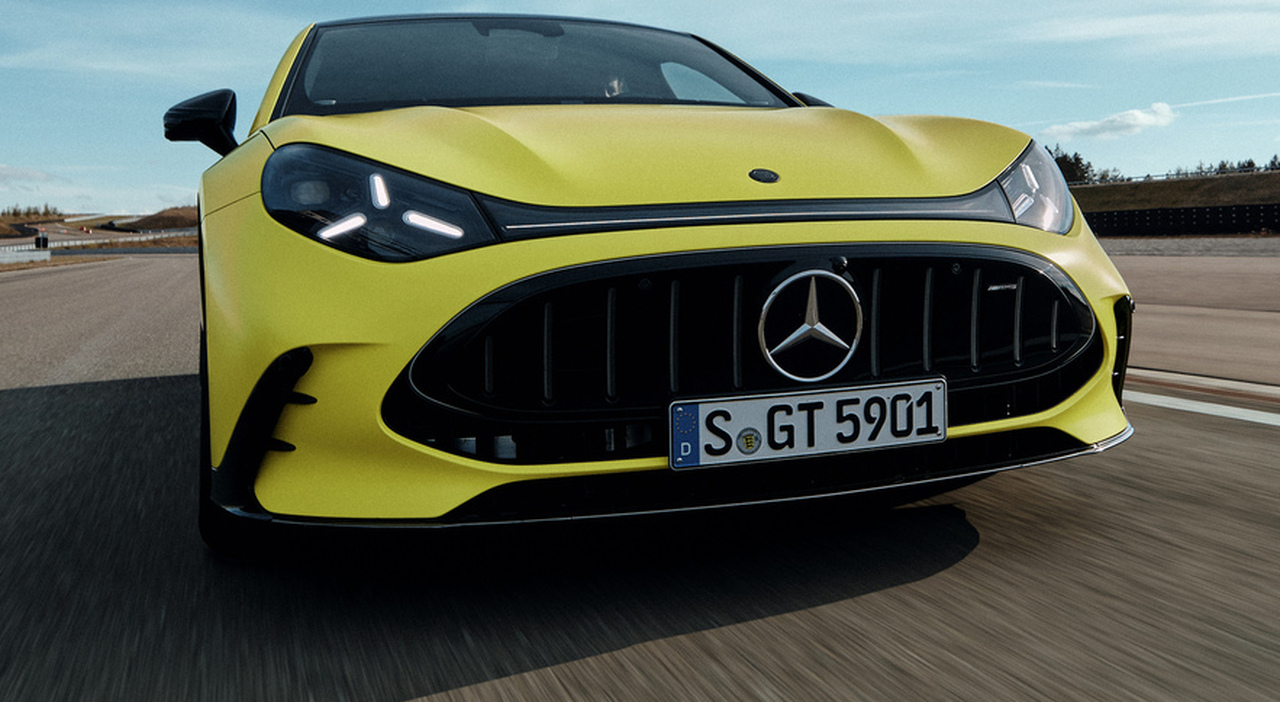 Mercedes-AMG GT Coup&eacute;