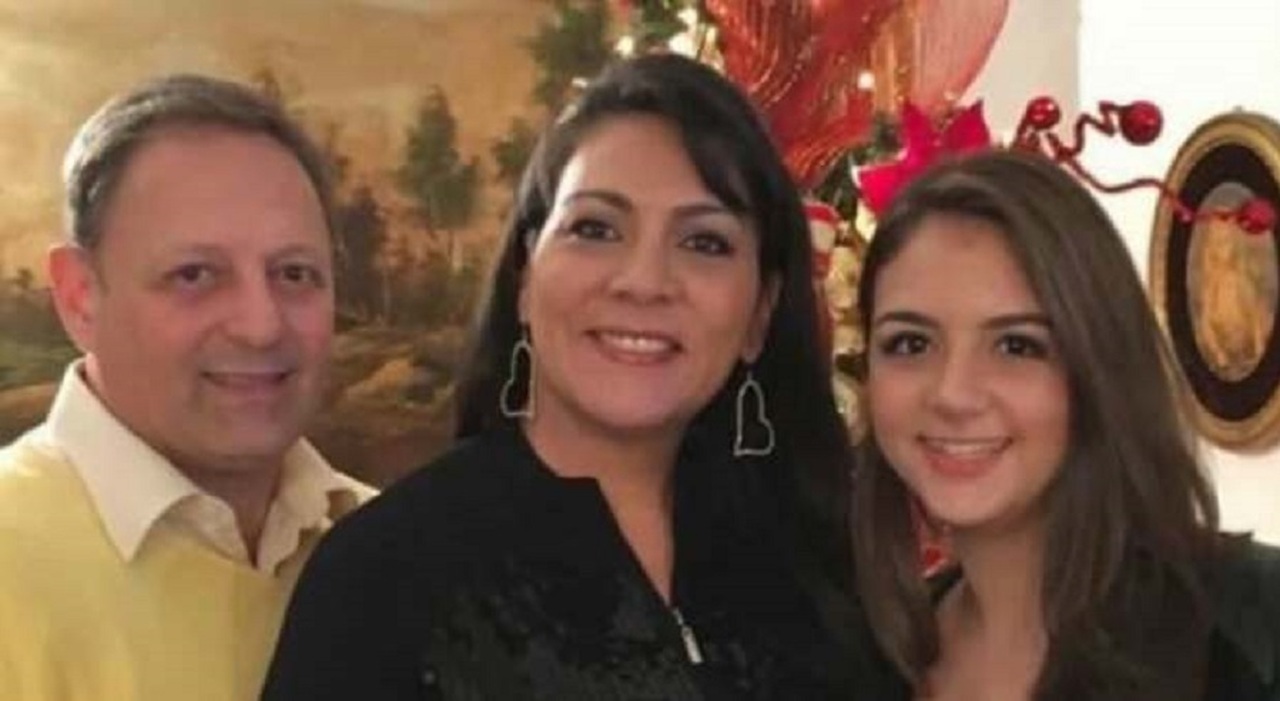 https://statics.cedscdn.it/photos/MED_HIGH/2026/06/29/9621224_29092355_cuomo_italiani_venezuela.jpg