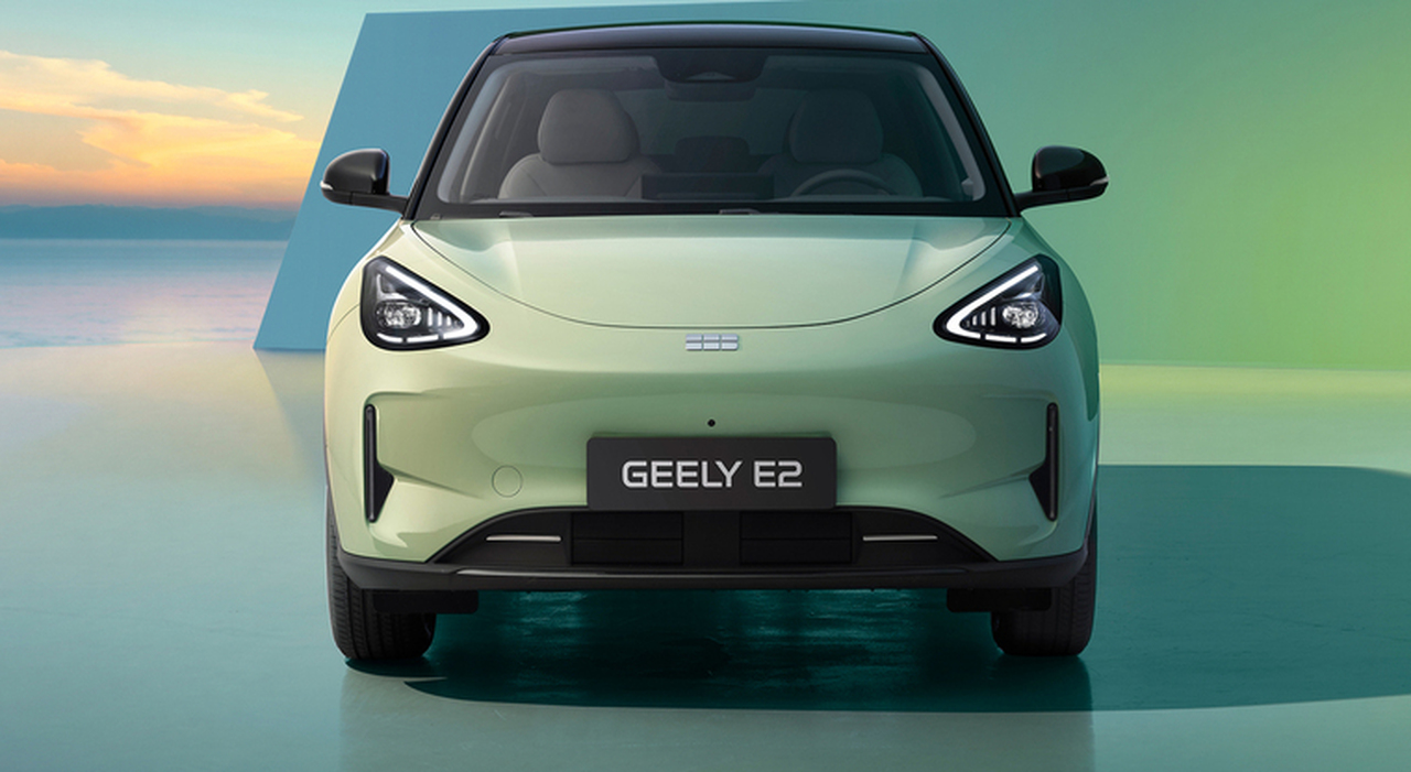 Geely E2