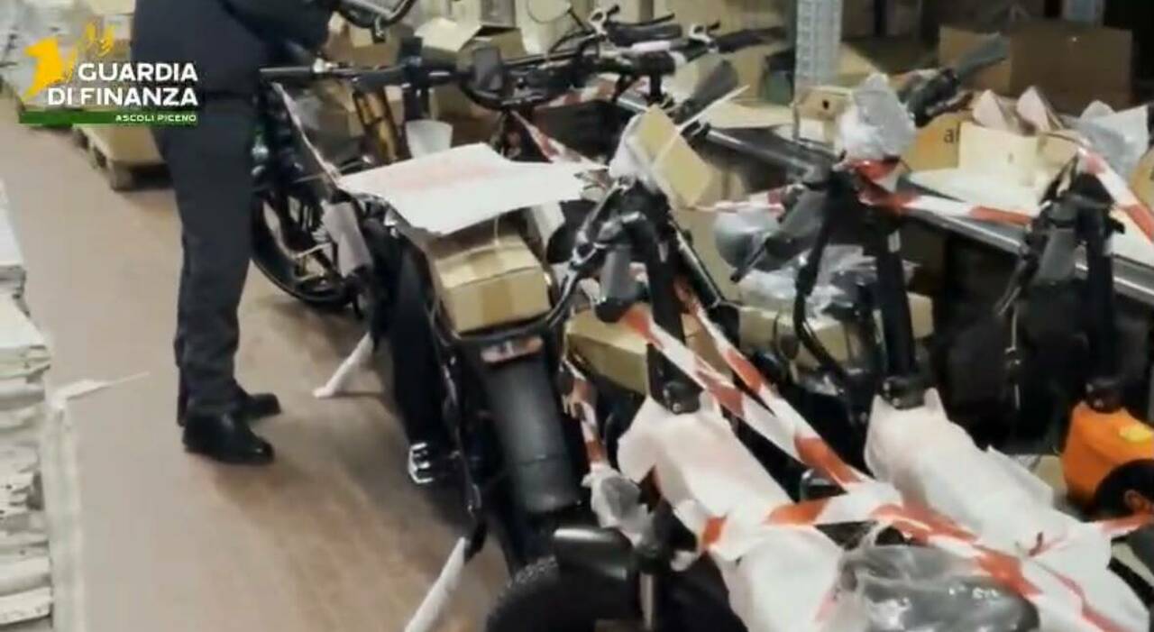 sequestrate 72 biciclette elettriche contraffatte per 150mila euro in un deposito commerciale di ascoli nel mirino della finanza due imprenditori da Corriereadriatico.it sequestrate 72 biciclette elettriche contraffatte per 150mila euro in un deposito commerciale di ascoli nel mirino della finanza due imprenditori