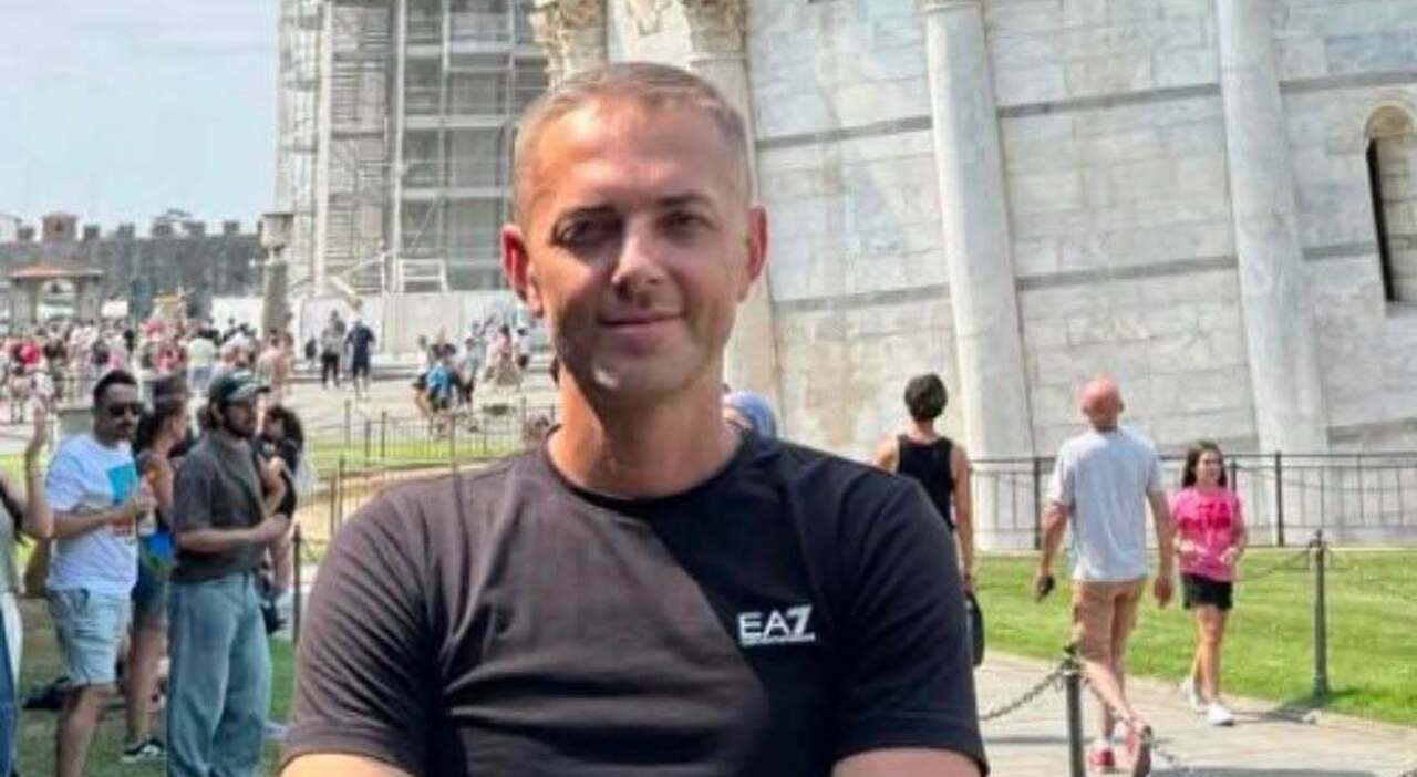 malore dopo il tuffo in mare operaio 44enne di electrolux muore dopo 15 giorni di agonia allospedale lascia due figlie mancher224 a tutti da Ilgazzettino.it malore dopo il tuffo in mare operaio 44enne di electrolux muore dopo 15 giorni di agonia allospedale lascia due figlie mancher224 a tutti