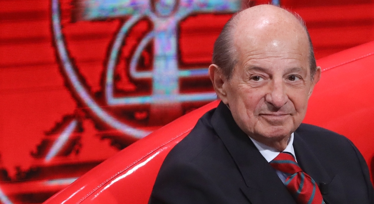 https://statics.cedscdn.it/photos/MED_HIGH/2026/07/02/9627489_04151137_giancarlo_magalli.jpg