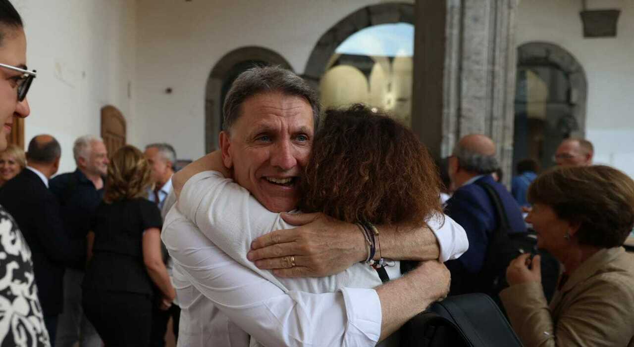 andrea mazzucchi 232 il nuovo rettore della federico ii ha vinto con 1267 voti da Ilmattino.it andrea mazzucchi 232 il nuovo rettore della federico ii ha vinto con 1267 voti
