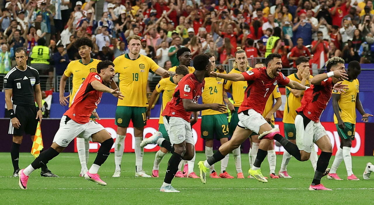 l australia cambia il portiere a un minuto dai rigori ma l ex roma ryan viene quasi sempre spiazzato e l egitto di salah va agli ottavi da Ilmessaggero.it l australia cambia il portiere a un minuto dai rigori ma l ex roma ryan viene quasi sempre spiazzato e l egitto di salah va agli ottavi