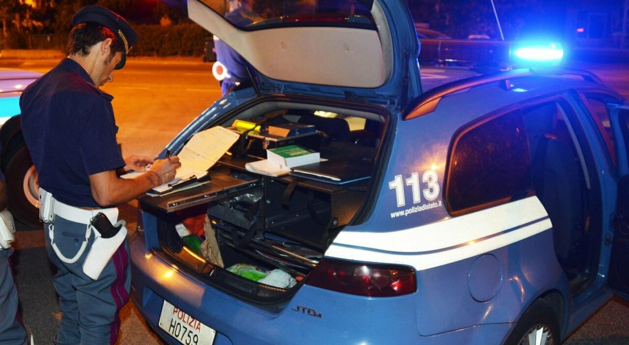 fermato in auto con 7 chili di coca larrestato 232 un imprenditore come clint eastwood nel film da Corriereadriatico.it fermato in auto con 7 chili di coca larrestato 232 un imprenditore come clint eastwood nel film