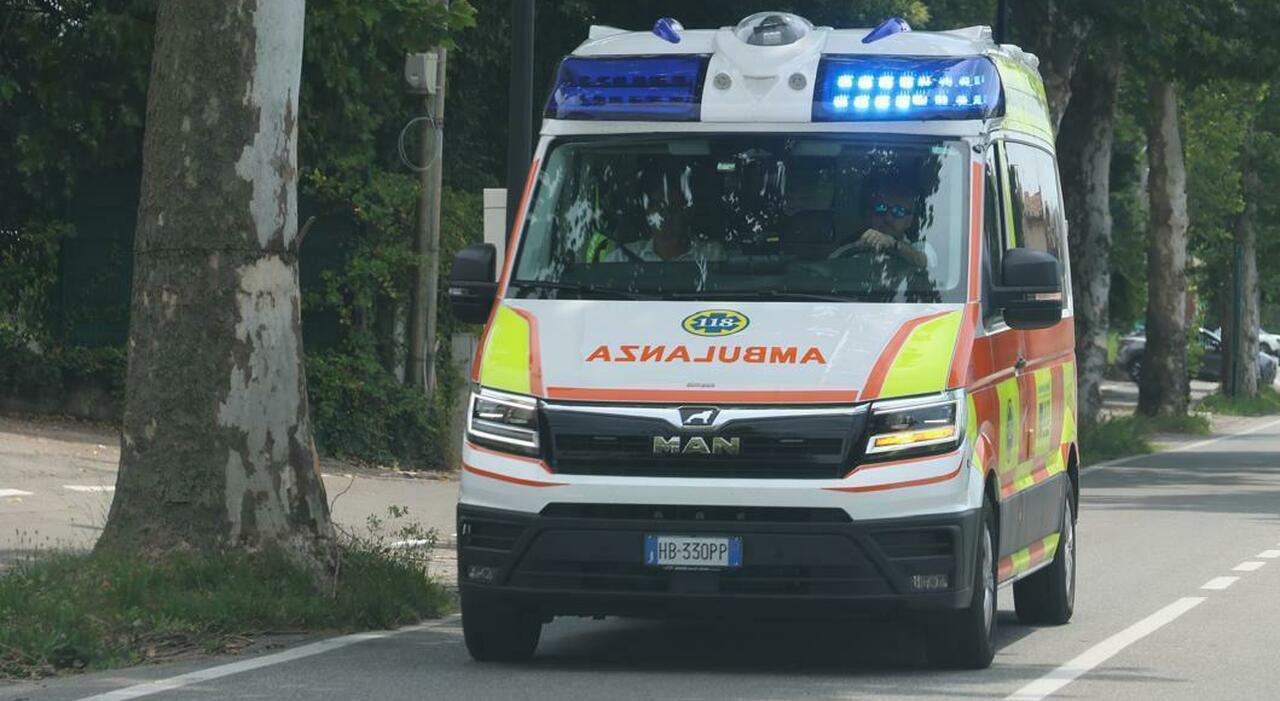 incidente tra moto e auto centauro e passeggero muoiono sul colpo da Ilgazzettino.it incidente tra moto e auto centauro e passeggero muoiono sul colpo