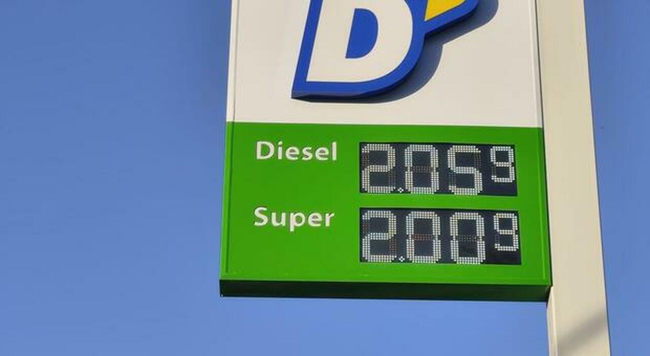 gi249 il prezzo del petrolio ma il caro carburanti resta da Quotidianodipuglia.it gi249 il prezzo del petrolio ma il caro carburanti resta