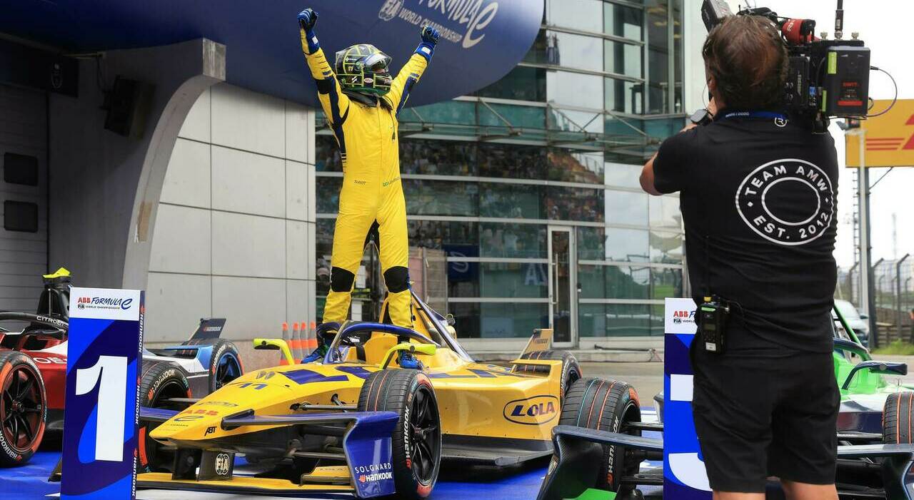La Lola di Di Grassi vincitrice a Shanghai nell'E-Prix di Formula E