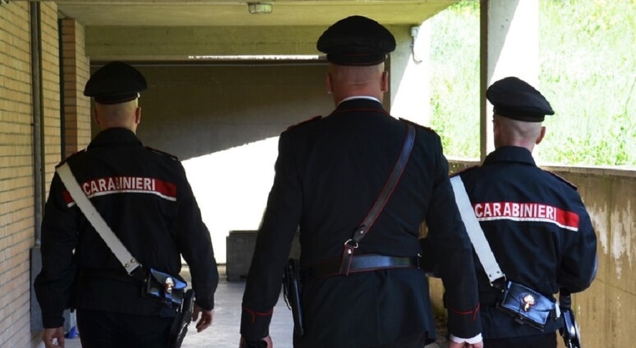 https://statics.cedscdn.it/photos/MED_HIGH/2026/07/05/9633425_05100030_carabinieri.jpg