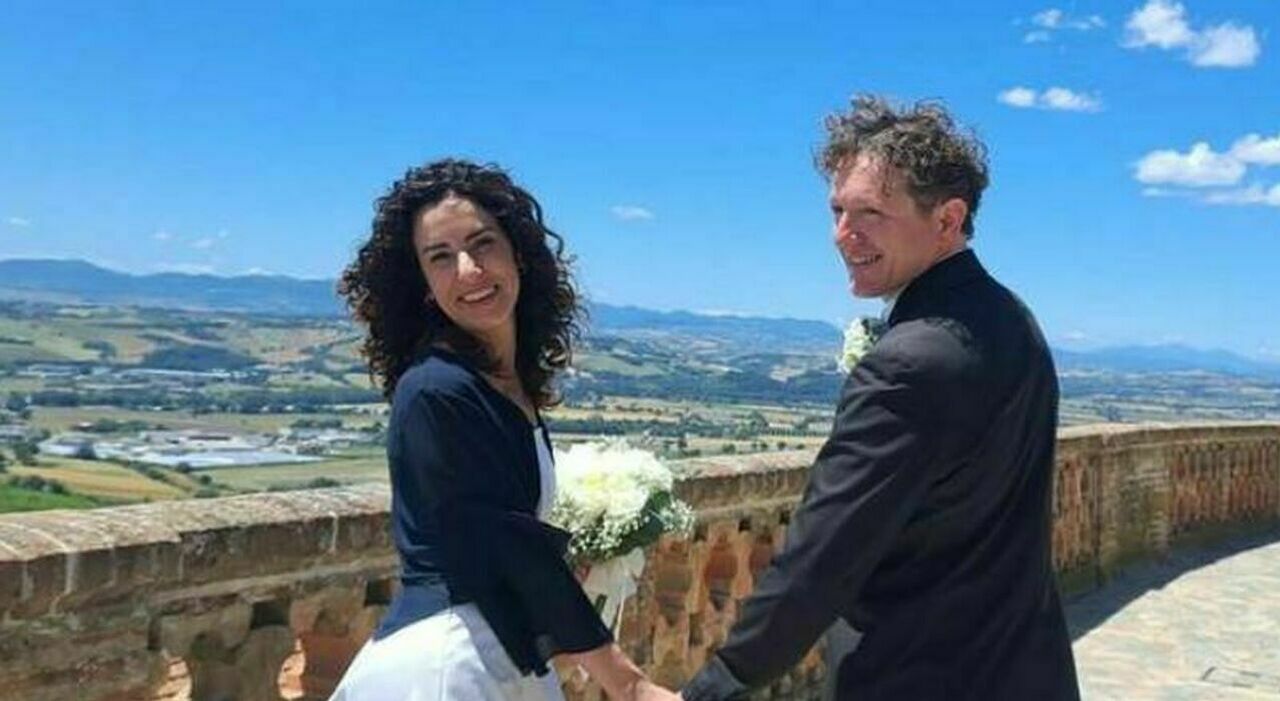 https://statics.cedscdn.it/photos/MED_HIGH/2026/07/07/9636960_07082649_davide_cesaroni_chiara_pesaresi_ritrovati_vivi_dolomiti_come_stanno.jpg