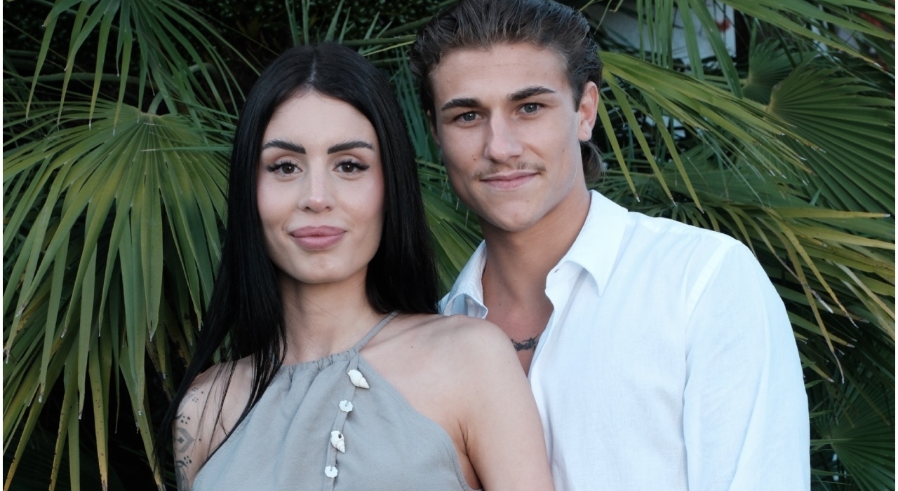https://statics.cedscdn.it/photos/MED_HIGH/2026/07/07/9637170_07124557_temptation_island_gabri_sara.jpg