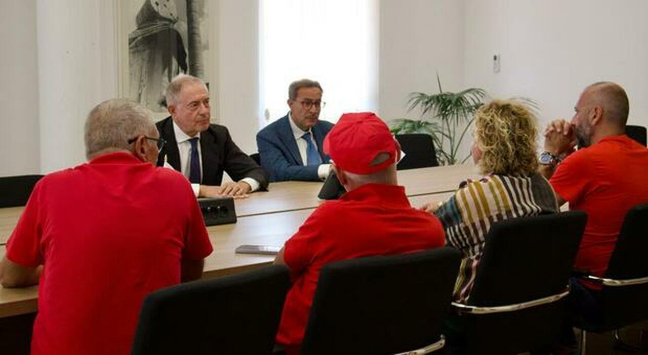 slitta ancora il tavolo su versalis cgil esclusa nonostante l incontro col ministro urso scelta incostituzionale da Quotidianodipuglia.it slitta ancora il tavolo su versalis cgil esclusa nonostante l incontro col ministro urso scelta incostituzionale